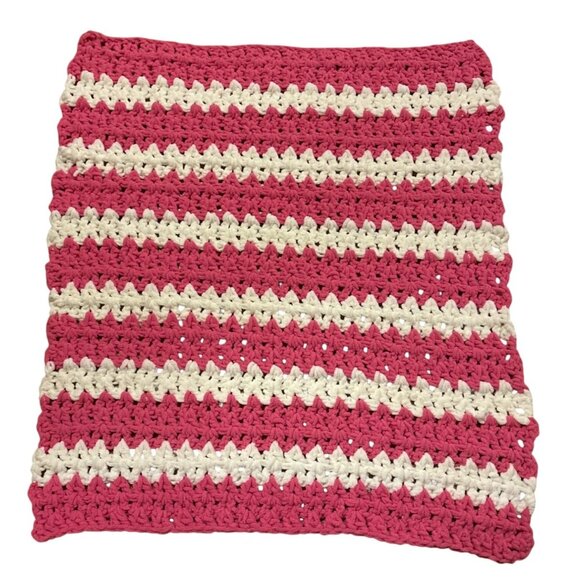 Crochet Baby Blanket Handmade Pink & White 32 X 34" Baby Girl Gift Bernat Yarn - Picture 2 of 6